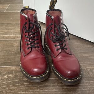 Dr Martens Mens 7/Women’s 8 EU 39 Ox-blood 8-Eye B